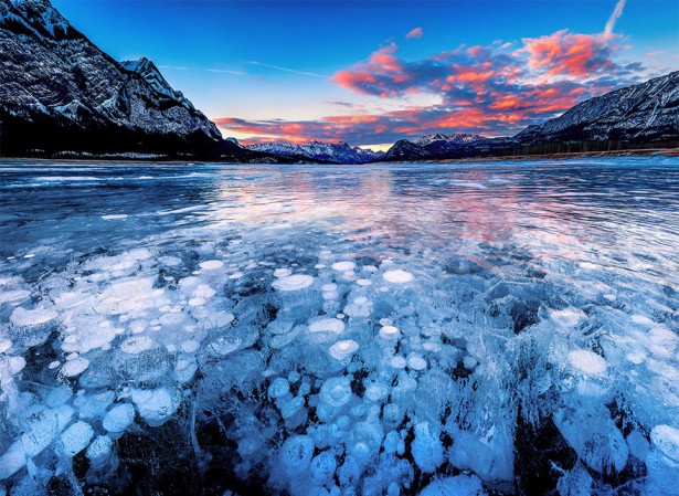 Frozen lakes and ponds, Lake Abraham in Alberta, Canada