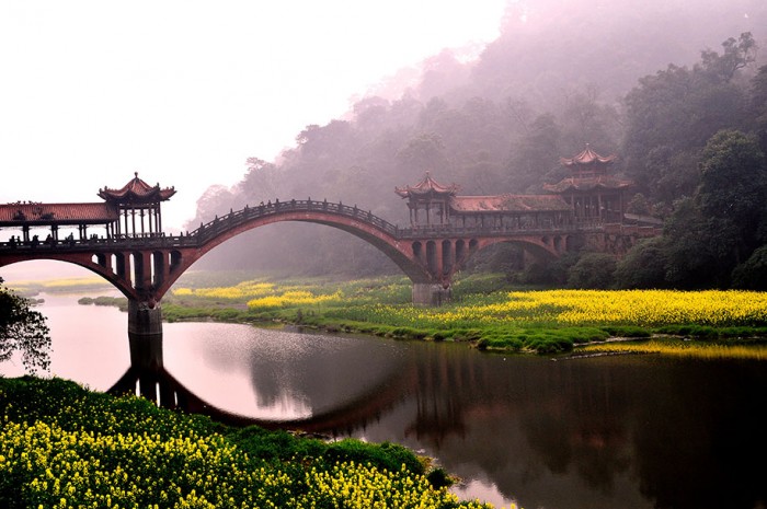Leshan, Sichuan Provinc in China  is one of the World's most magical old bridges 