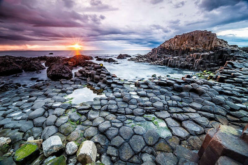 Unique and unusual beaches in the world. Giants Causeway Beach in Ireland
