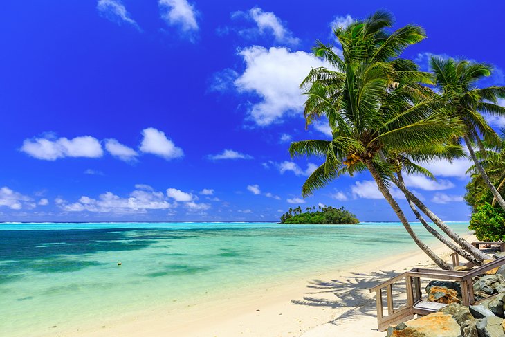 Gorgeous Cook islands has a lot to offer. Muri beach in Rarotonga is just one of them.